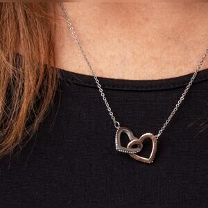 Interlock Heart To Heart Necklace New